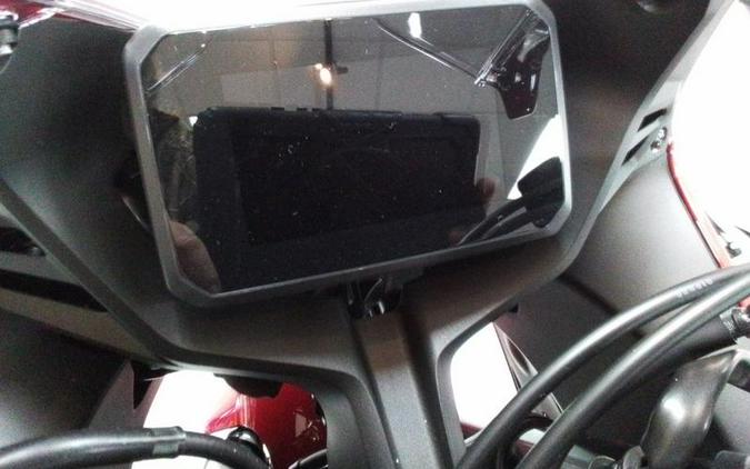 2026 Honda® CBR650R E-Clutch