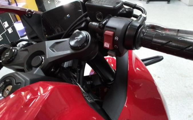 2026 Honda® CBR650R E-Clutch