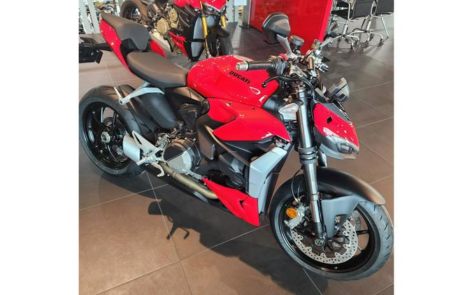 2024 Ducati Streetfighter V2