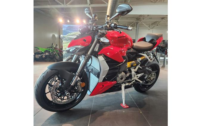 2024 Ducati Streetfighter V2