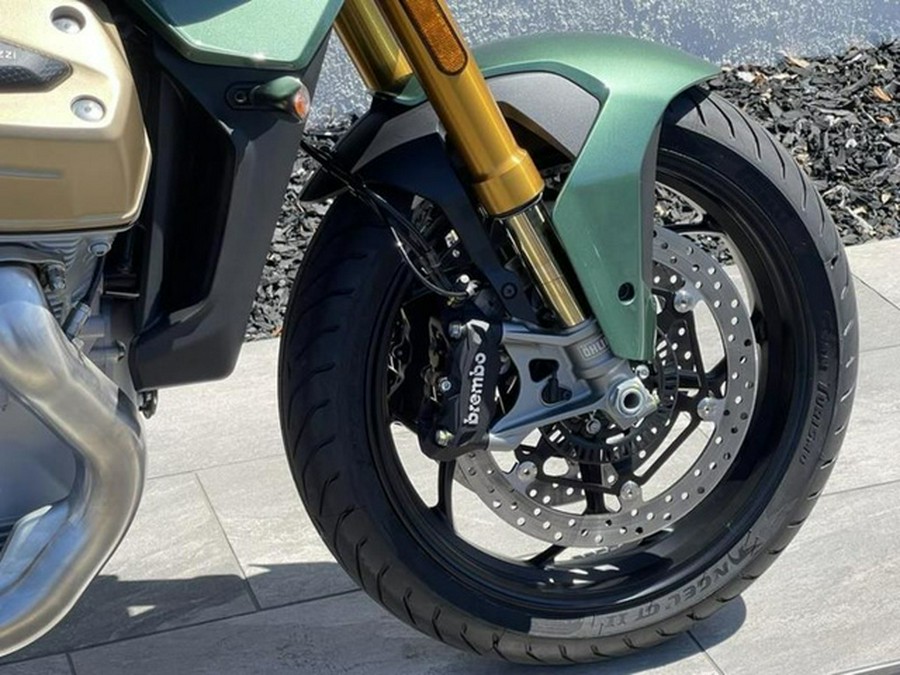 2024 Moto Guzzi V100 Mandello S