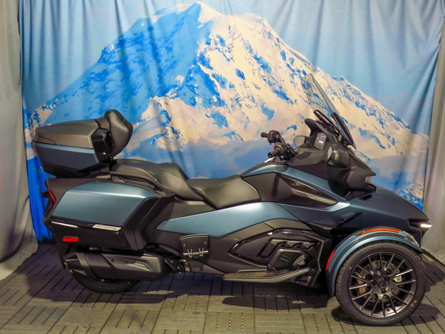 2026 Can-Am Spyder RT Limited Dark