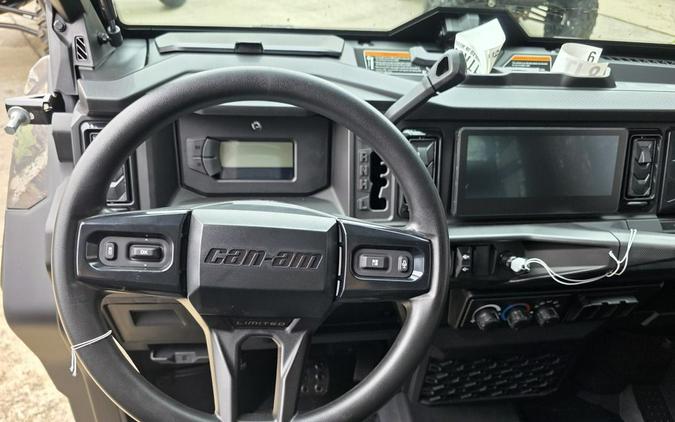 2026 Can-Am Defender Limited HD11