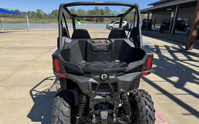 2026 Can-Am Maverick Trail DPS 700