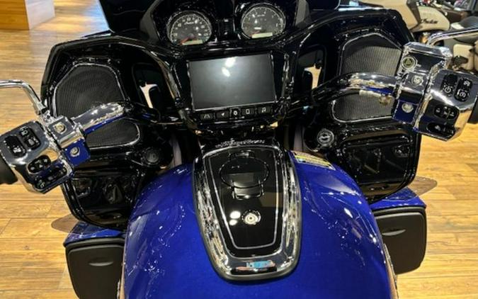 2024 Indian Motorcycle® Pursuit® Limited® with PowerBand Audio Package Spirit Blue Metallic