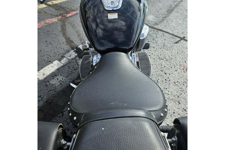 2017 BOULEVARD C50T - Suzuki