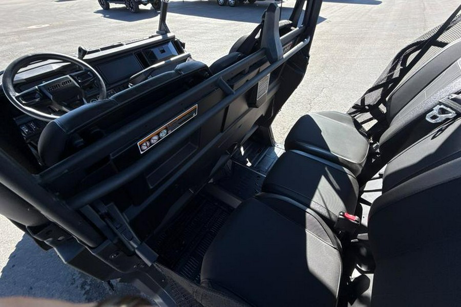 2026 Can-Am® SSV DEF MAX XT 65 HD11 CA 26