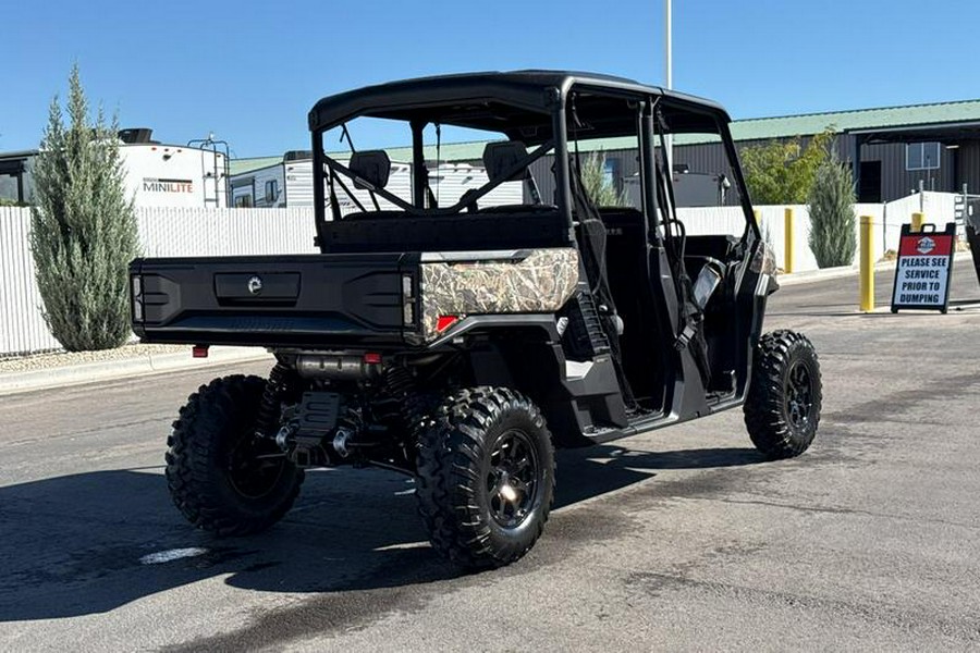 2026 Can-Am® SSV DEF MAX XT 65 HD11 CA 26