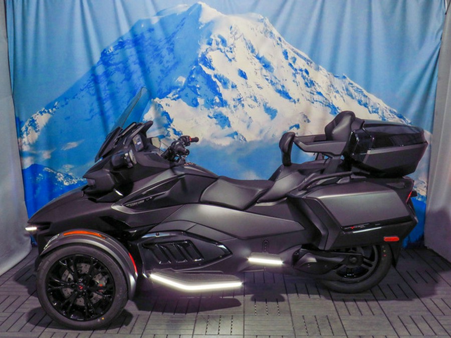 2026 Can-Am Spyder RT Limited Dark