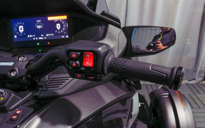2026 Can-Am Spyder RT Limited Dark