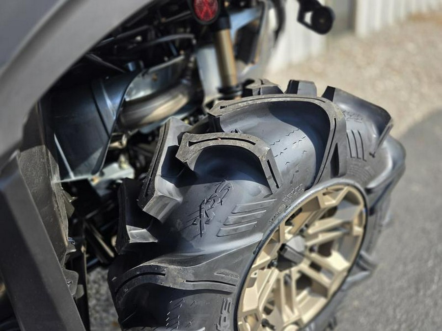 2026 Can-Am® Outlander X mr 1000R Granite Grey