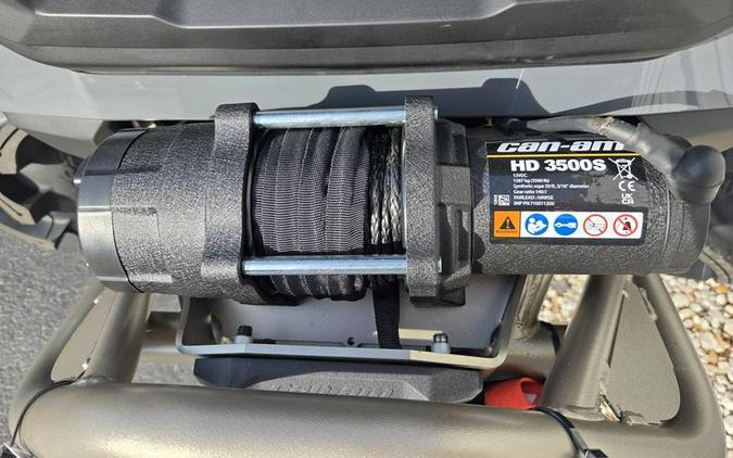 2026 Can-Am® Outlander X mr 1000R Granite Grey