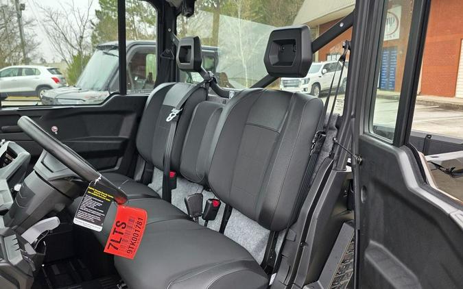 2026 Can-Am Defender XT CAB HD11