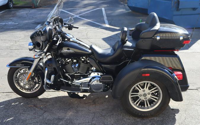 2019 Harley-Davidson Tri Glide Ultra FLHTCUTG