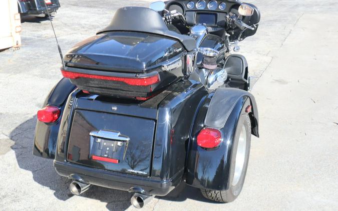 2019 Harley-Davidson Tri Glide Ultra FLHTCUTG