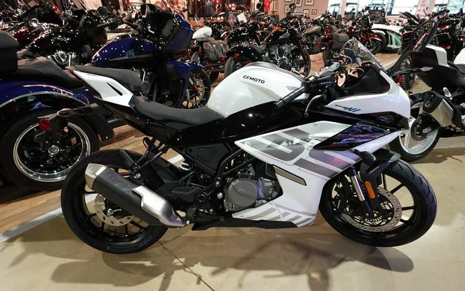 2026 CFMOTO 300SS