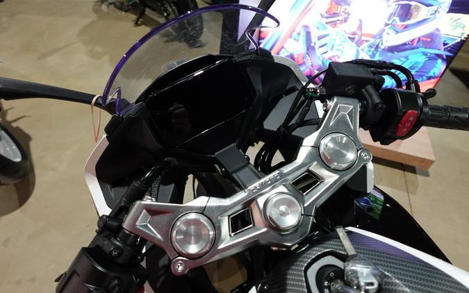 2026 CFMOTO 300SS