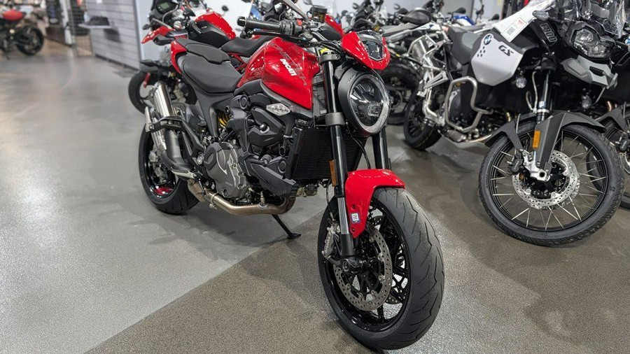 2025 Ducati MONSTER PLUS