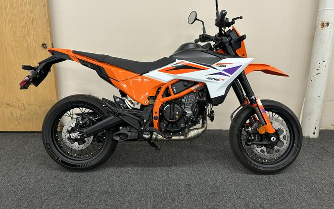 2026 KTM SMC 390 R