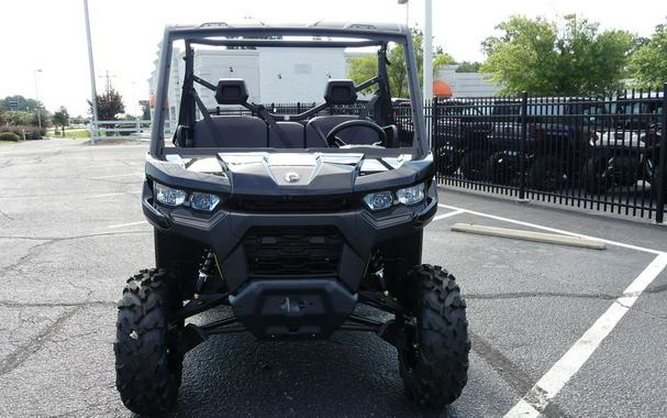 2024 Can-Am® Defender DPS HD10 Timeless Black