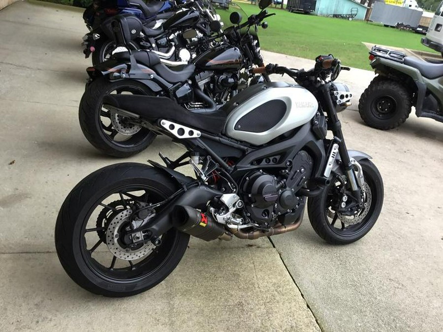 2016 Yamaha XSR900™