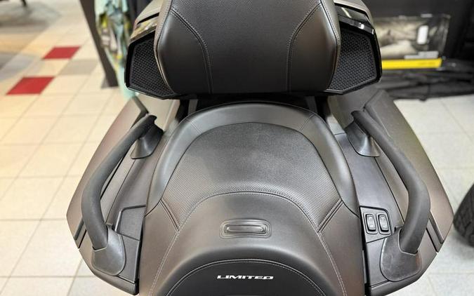 2026 Can-Am® Spyder RT Limited Dark