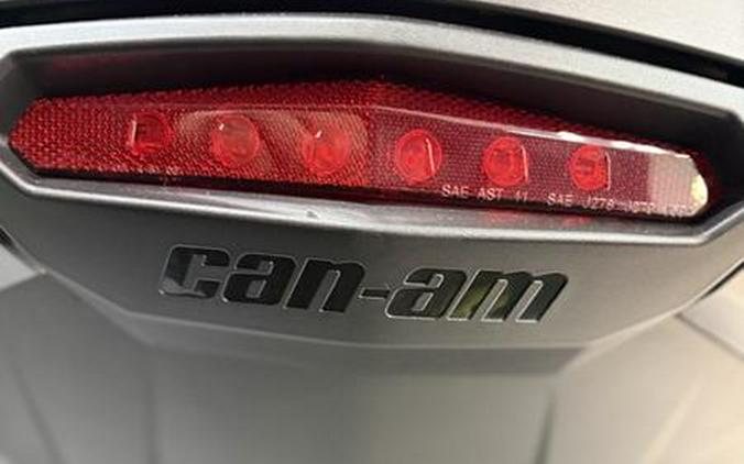 2026 Can-Am® Spyder RT Limited Dark