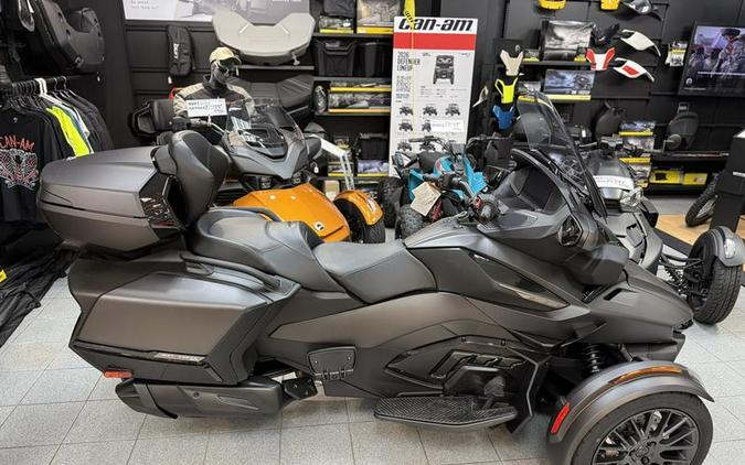 2026 Can-Am® Spyder RT Limited Dark