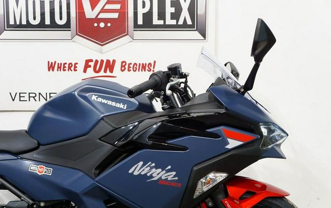 2026 Kawasaki Ninja 500 ABS Metallic Matte Twilight Blue