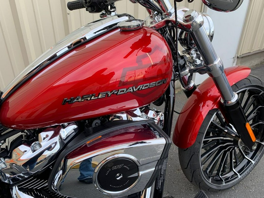 2025 Harley-Davidson® FXBR - Breakout®