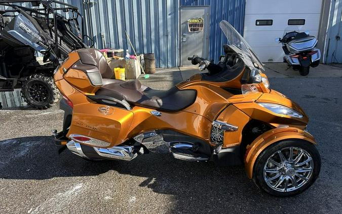 2014 Can-Am® SPYDER RT LTD