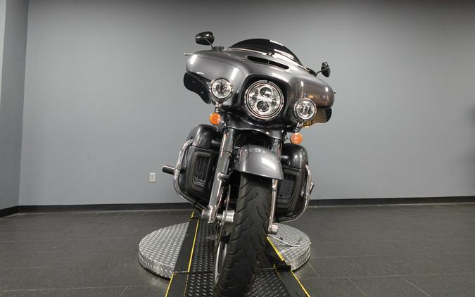 2015 Harley-Davidson Street Glide Special FLHXS