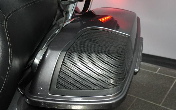 2015 Harley-Davidson Street Glide Special FLHXS