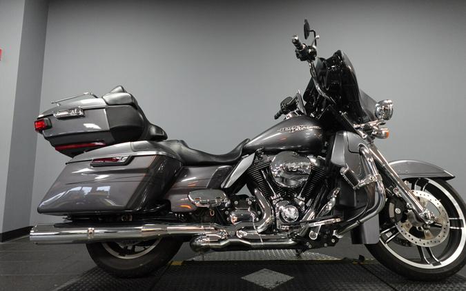 2015 Harley-Davidson Street Glide Special FLHXS