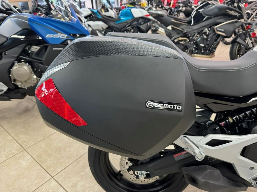 2023 CFMoto 650 Adventura