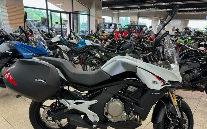 2023 CFMOTO 650 Adventura