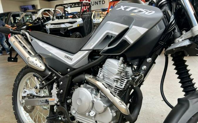 2025 Yamaha XT250SC