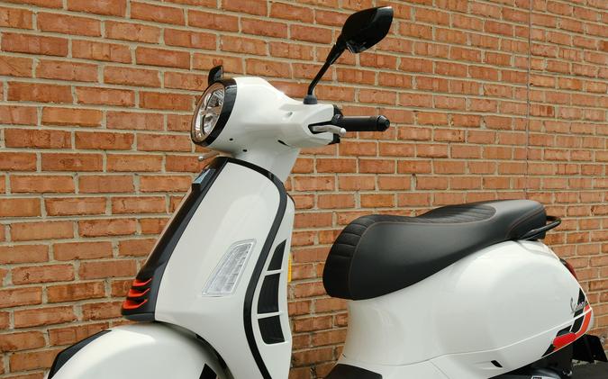 2025 Vespa GTS 310 SuperSport