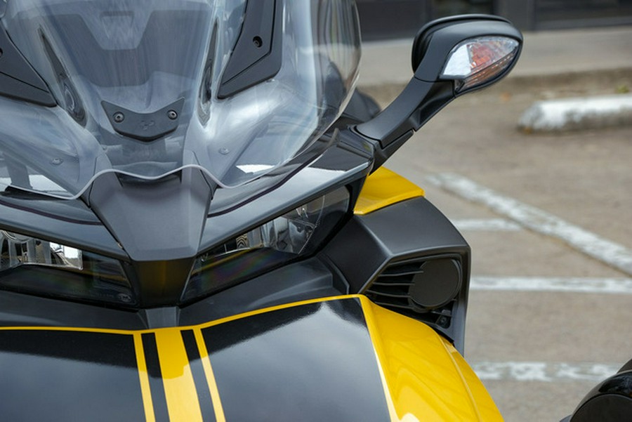 2017 Can-Am Spyder F3-S Daytona 500 6-Speed Semi-Automatic (SE6)