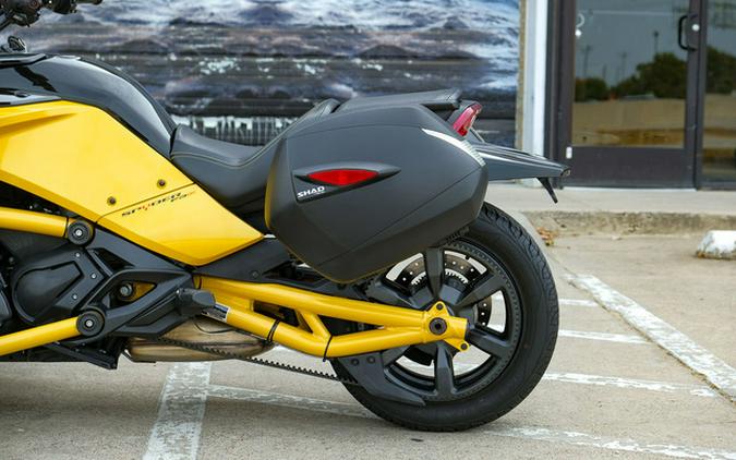 2017 Can-Am Spyder F3-S Daytona 500 6-Speed Semi-Automatic (SE6)