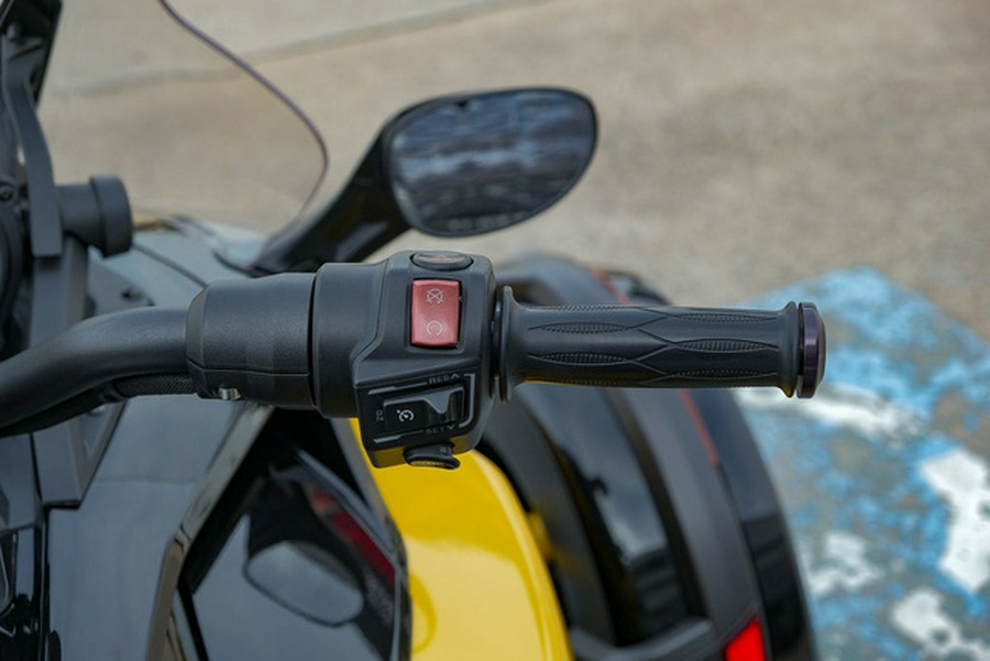 2017 Can-Am Spyder F3-S Daytona 500 6-Speed Semi-Automatic (SE6)