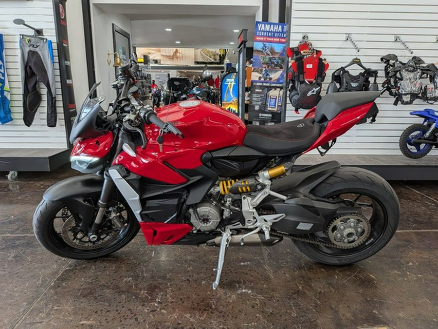 2022 Ducati Streetfighter V2 Ducati Red V2