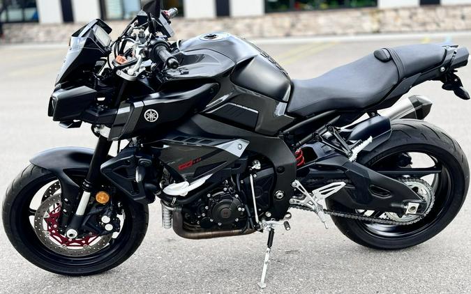 2017 Yamaha FZ 10