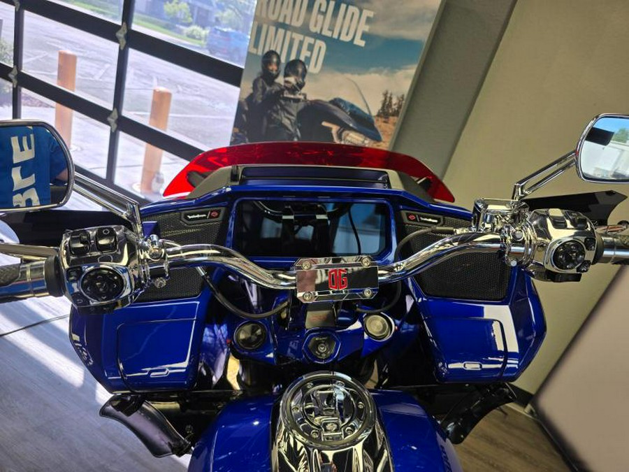 2025 Harley-Davidson FLTRXSE ROAD GLIDE CVO