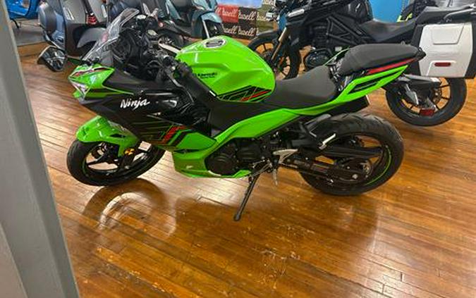 2023 Kawasaki Ninja 400 ABS KRT Edition