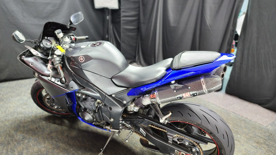 2013 Yamaha YZF-R1