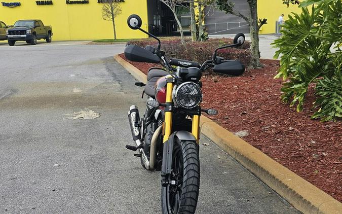 2025 Triumph Scrambler 400 X Carnival Red / Phantom Black Base
