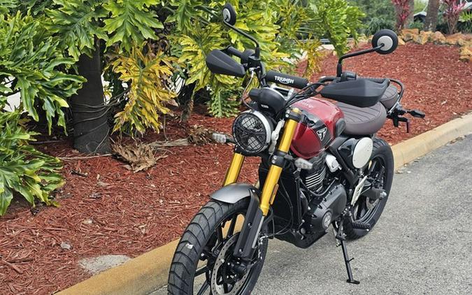 2025 Triumph Scrambler 400 X Carnival Red / Phantom Black Base