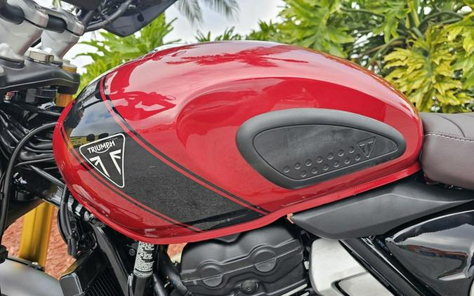 2025 Triumph Scrambler 400 X Carnival Red / Phantom Black Base
