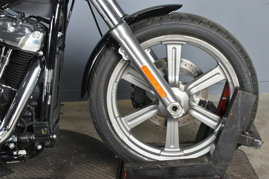 2023 Harley-Davidson Softail Standard FXST